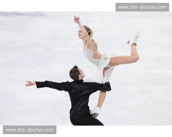 冰上风华：花样滑冰阵型的魅力与秘密